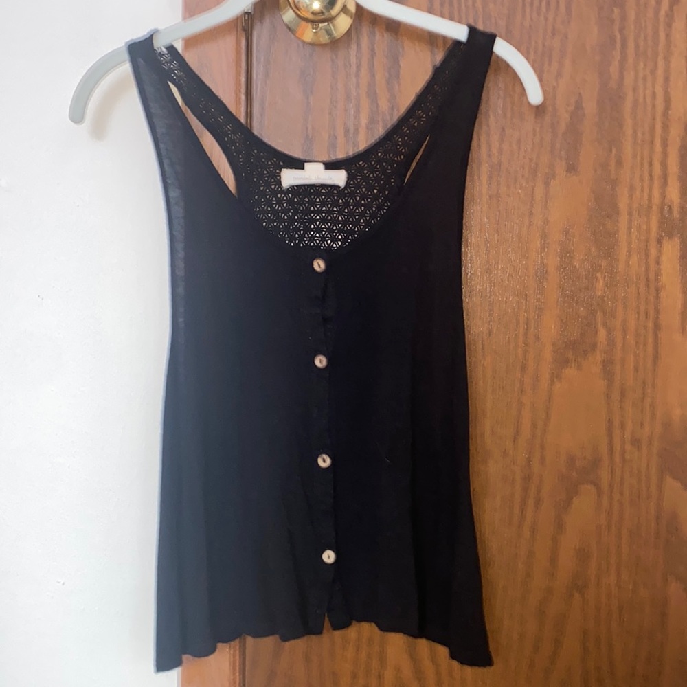 Black button up tank